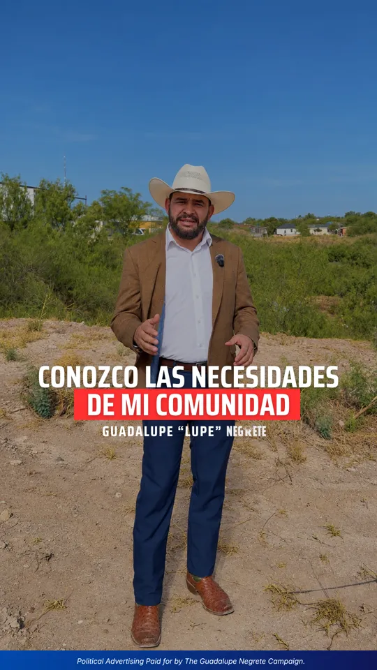 Lupe Negrete en un camino de tierra de Loma Bonita